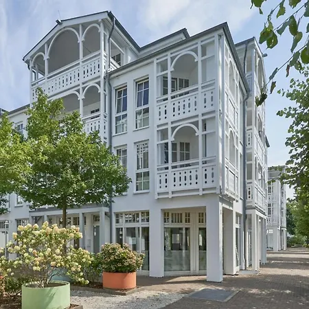 Apartment Helle Und Gemuetliche Mit Balkon Im Seepark Sellin (Rugen)